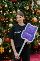 Организация выдачи лимитированных стикеров для ПАО Совкомбанк в трц Планета